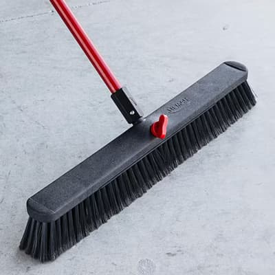 escoba-de-empuje-de-24-lisa-801-00801-thumb-1