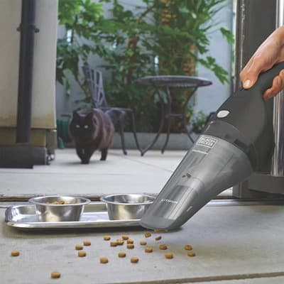 aspiradora-inalambrica-automotriz-bd-hnv220bcz00-thumb-1