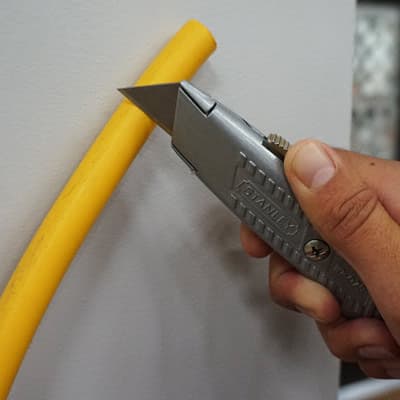 navaja-retractil-profesional-10-079-thumb-1