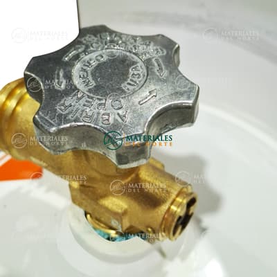 tanque-para-gas-con-rosca-qcc-de-10-kg-378-415-thumb-3