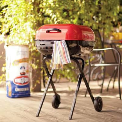 asador-de-carbon-walkabout-653-327-thumb-1