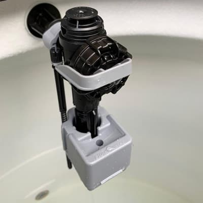 valvula-de-llenado-para-tinaco-747u-011-p20-thumb-1