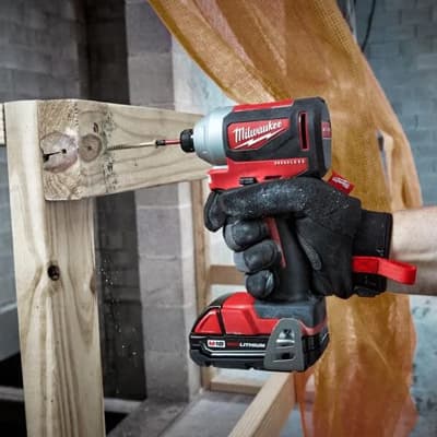 combo-taladro-y-destornillador-18v-milwaukee-2892-22ct-thumb-1