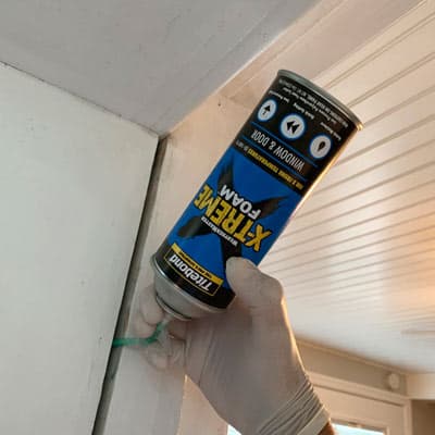 espuma-poliuretano-puertas-y-ventanas-window-door-thumb-1