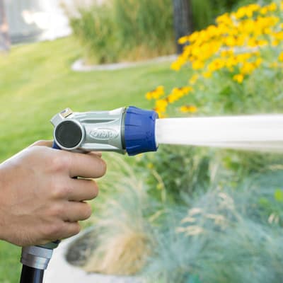pistola-de-riego-max-ajustable-26701-thumb-2