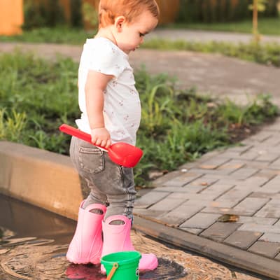 botas-de-lluvia-infantiles-settia-rosas-talla-19-gino-nuevo-fucsia-19-thumb-1